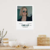 Poster Je m'intéresse beaucoup rosamund pike (Cuisine)