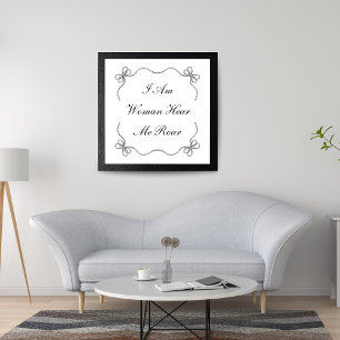 Poster Je Suis Une Femme Ici Moi Rocher