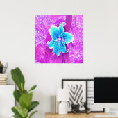 Poster Jolie Aqua Blue Stargazer Lily sur violet (Bureau à domicile)