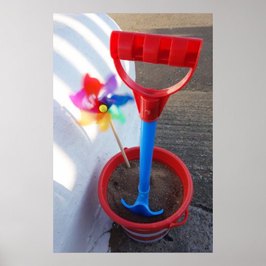 Poster Jouets de plage aux couleurs vives (Devant)