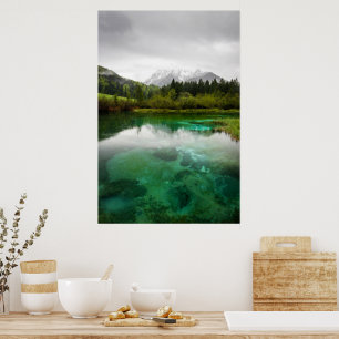 Poster Jour nuageux étonnant au printemps Zelenci, Slovén