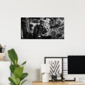 Poster Journalisation seule dans les bois B&W photo (Bureau à domicile)