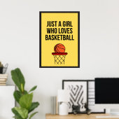 Poster Juste Une Fille Qui Aime Le Basket-ball Dark Yello (Bureau à domicile)