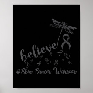 Poster La libellule guerrière du cancer de la peau croit