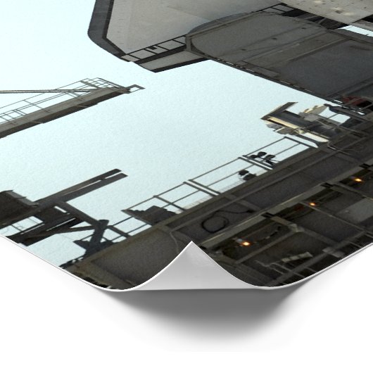 Poster La navette spatiale Atlantis se trouve sur le lanc (Coin)