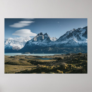 POSTER LANDSCAPE PHOTOGRAPHY OF BLACK AND WHITE MOUNTAIN