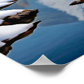 Poster Le léopard des neiges dans le paysage hivernal mon (Coin)