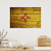 Poster Le Nouveau Mexique Flag on Old Wood Grain (Cuisine)
