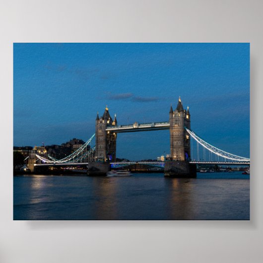 Poster Le pont de la tour à l'heure bleue (Devant)