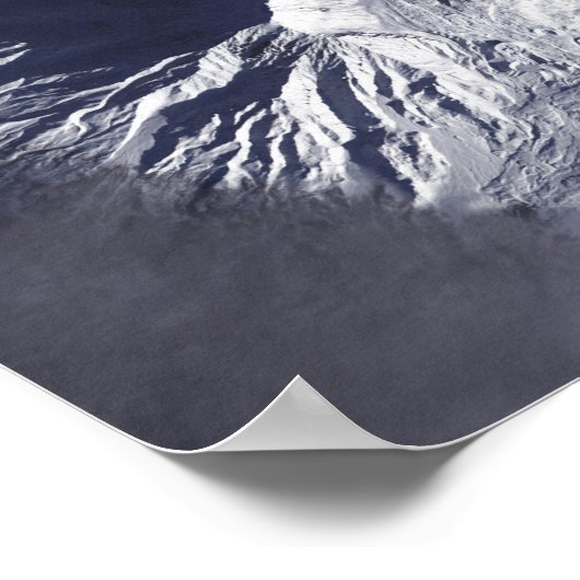 Poster Le volcan Bezymianny expose un modeste panache (Coin)