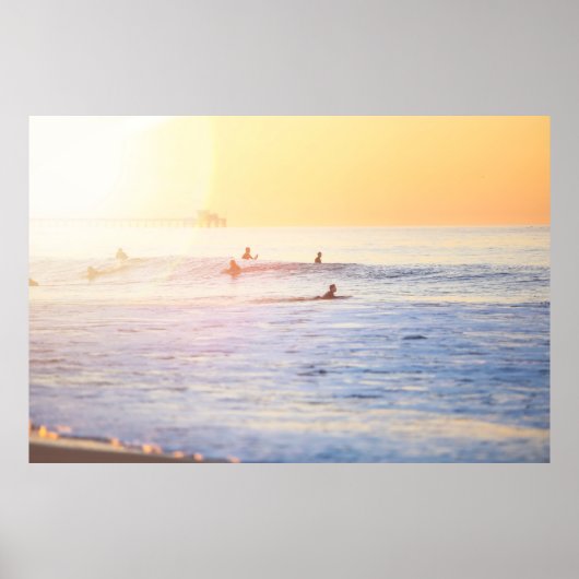 Poster Les gens surfant sur la plage (Devant)