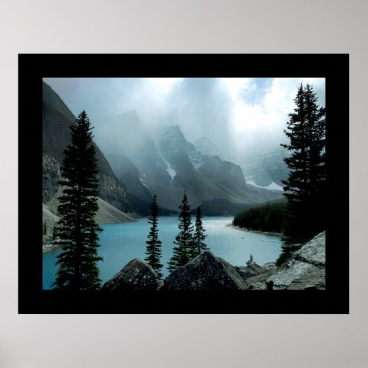 Poster Les nuages éclatent (frontière) (Devant)