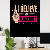 Poster Les Patrons Du Clou Croient Aux Manucures (Bureau à domicile)
