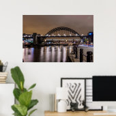 Poster Les ponts Tyne la nuit (Bureau à domicile)