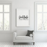 Poster Lettré Gratitude Main<br><div class="desc">Gratitude Hand Lettered Poster - un design simple avec typographie lettrée à la main. Parfait pour toutes les chambres de votre maison. Texte : "La gratitude change tout".</div>