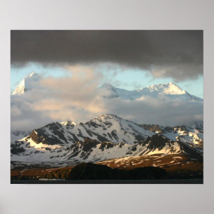 Poster Lever de soleil sur les chaînes de montagnes au su