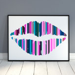 Poster Lèvres colorées Art Abstrait<br><div class="desc">Une affiche abstraite minimale et colorée de lèvres composées de différentes lignes colorées en turquoise,  vert,  rose,  violet,  gris et bleu marine. Vous pouvez customiser la couleur de l'arrière - plan si vous le souhaitez à l'aide de l'outil Modifier la conception.</div>