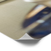 Poster Livre de lecture mixte de race sur canapé (Coin)