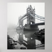 Poster London Tower Bridge dans le brouillard (Devant)