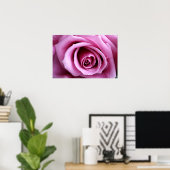 Poster Lovely in lilac (Bureau à domicile)