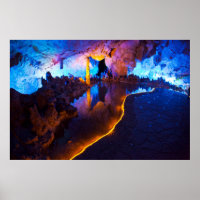 Lumières dans la grotte de la flûte de roseau, Chi