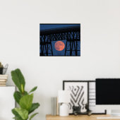 Poster Lune se lève sous le pont Walkway (Bureau à domicile)