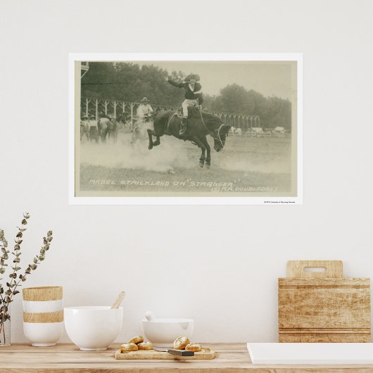 Poster Mabel Strickland sur Stranger. (Cuisine)