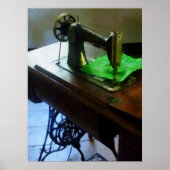 Poster Machine À Coudre Avec Tissu Vert (Devant)