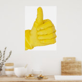 Poster Main dans le gant de latex jaune (Cuisine)
