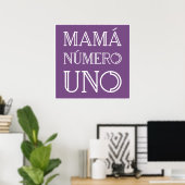 Poster Mama Numéro Un Typographie Tendance sur Violet (Bureau à domicile)