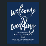 Poster Marine Bleu Rustique main Lettres Mariage Bienvenu<br><div class="desc">Signe mariage élégant et rustique avec calligraphie moderne avec arrière - plan bleu marine. Cette conception est disponible dans une variété de couleurs et de style de script.</div>