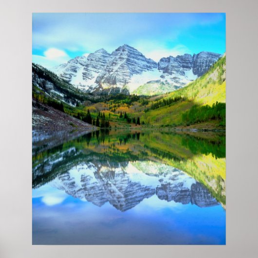 Poster Maroon Bells se reflétant dans le lac Maroon (Devant)