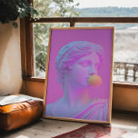 Poster moderne rose et violet Pop Art Vénus<br><div class="desc">Faites une déclaration avec cette affiche vibrante qui fusionne la beauté classique avec une touche pop art ! Doté d'une déesse aux teintes pastel douces qui souffle une bulle, ce morceau est idéal pour ceux qui aiment la décoration intérieure maximaliste et qui ont besoin d'accents uniques roses. Parfait pour ajouter...</div>
