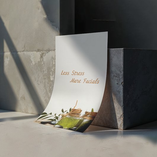 Poster moins de stress signifie plus de faciaux, spa