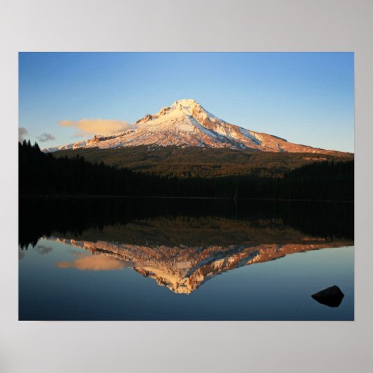 Poster Mont Hood au-dessus du lac Trillium, Oregon (Devant)