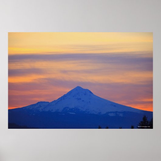 Poster Montagne Bleue à ciel orangé (Devant)