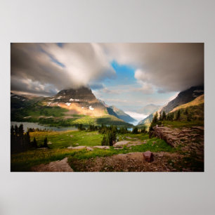 Poster Montagnes nuageuses Lac Alpin