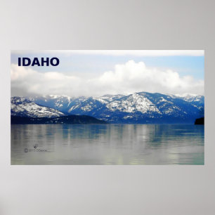 Poster Mountains By The Lake