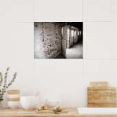 Poster Mur en pierre rustique avec porte à grange ouverte (Cuisine)