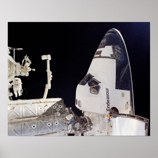 Poster Navette spatiale Endeavor amarrée avec l'ISS (Devant)