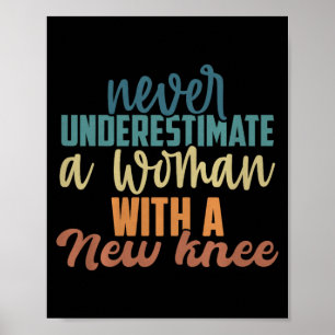 Poster Ne sous-estimez jamais une femme avec une nouvelle