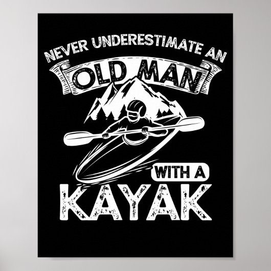 Poster Never Underestimate An Old Man (Devant)