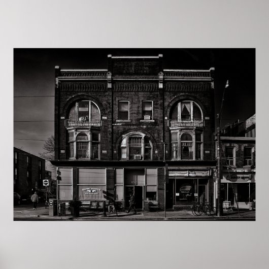 Poster No 682 Queen St E 1 (Devant)