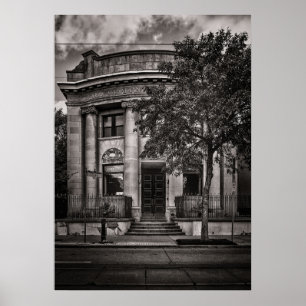 Poster No 744 Queen St E 2