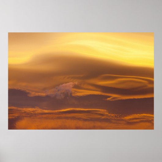 Poster Nuage lenticulaire au coucher du soleil (Devant)