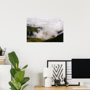 Poster Nuages brumeux sur les montagnes de l'île de Madèr