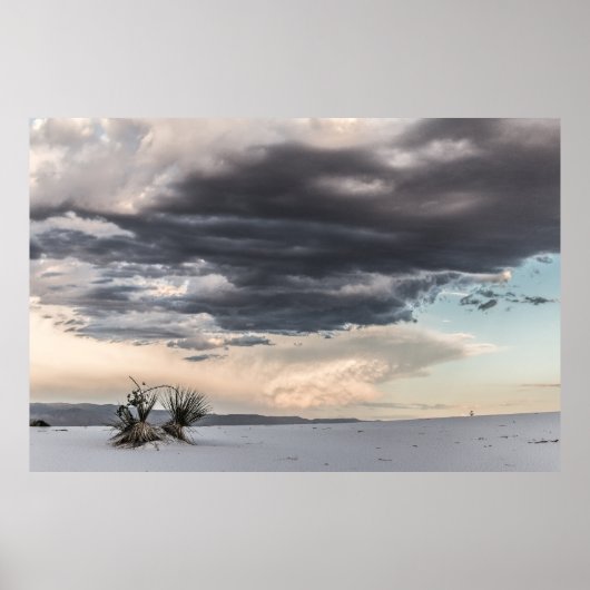 Poster Nuages orageux sur les sables blancs (Devant)