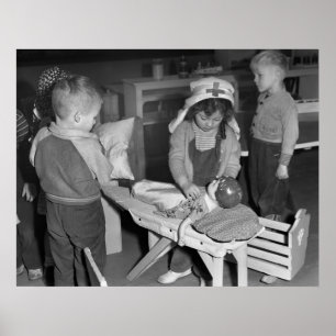 Poster Nurse in Training, 1943
