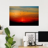Poster Oiseaux prendre l'avion au coucher du soleil, phot (Bureau à domicile)