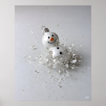 Ornement de bonhomme de neige brisé à 45 degrés vu
